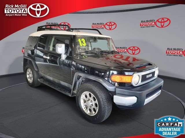 Pre-Owned 2013 Toyota FJ Cruiser Base