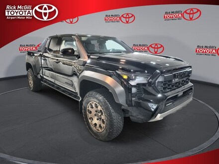 2026 Toyota Tacoma i-FORCE MAX Trailhunter Truck Double Cab