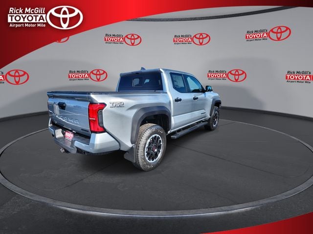 2026 Toyota Tacoma TRD Off Road - Photo 8