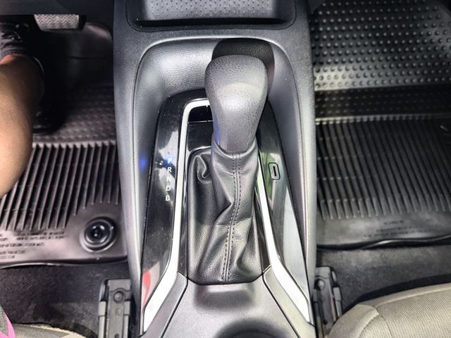 2023 Toyota Corolla LE - Photo 20