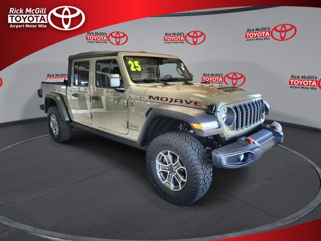2025 Jeep Gladiator Mojave Auto's photo