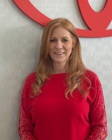 Staff member Robbi Denton from ID_29cbbf