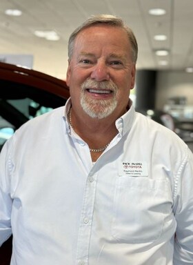 Staff member Raymond Renfro from ID_d9d066