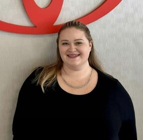 Staff member Victoria Wagner from ID_243965