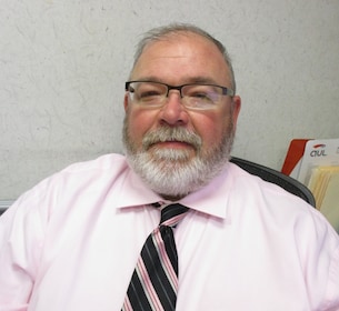 Staff member Tim McQuain from ID_d9d066