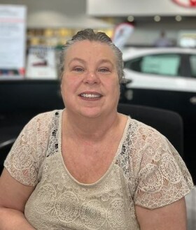 Staff member Melissa Hopkins from ID_7a1d91