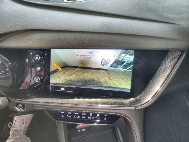 2023 Buick Envision Essence - Photo 17
