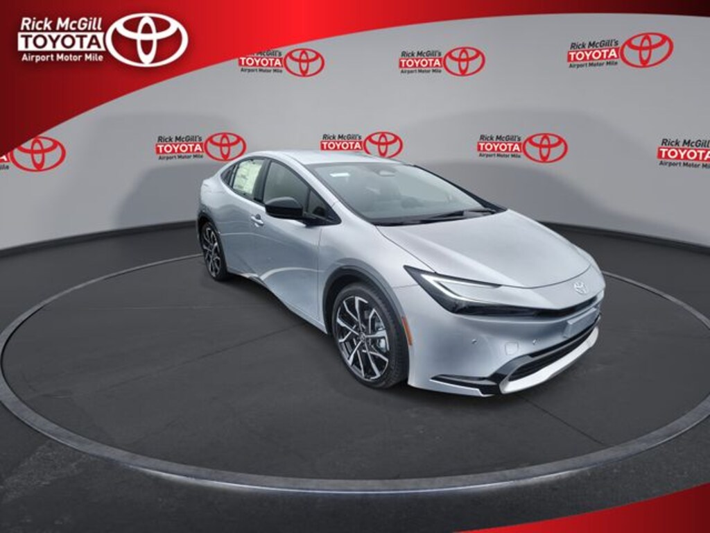 New 2026 Toyota Prius Plug-in Hybrid XSE Hatchback