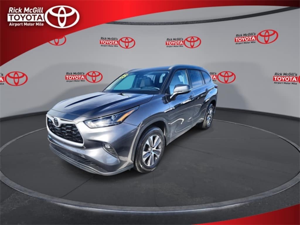 Certified 2025 Toyota Highlander XLE SUV