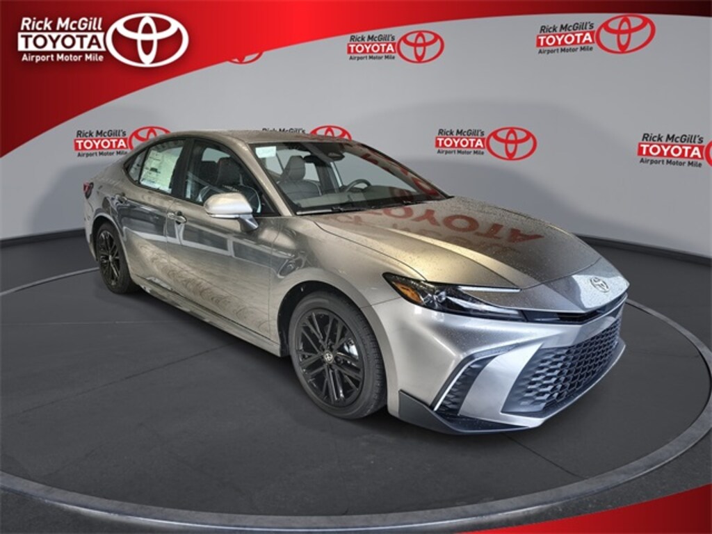 New 2026 Toyota Camry SE Sedan