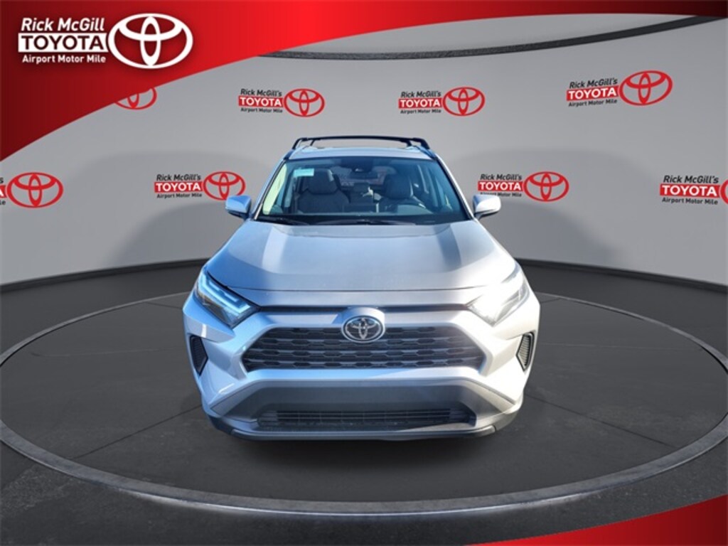 New 2025 Toyota RAV4 XLE SUV