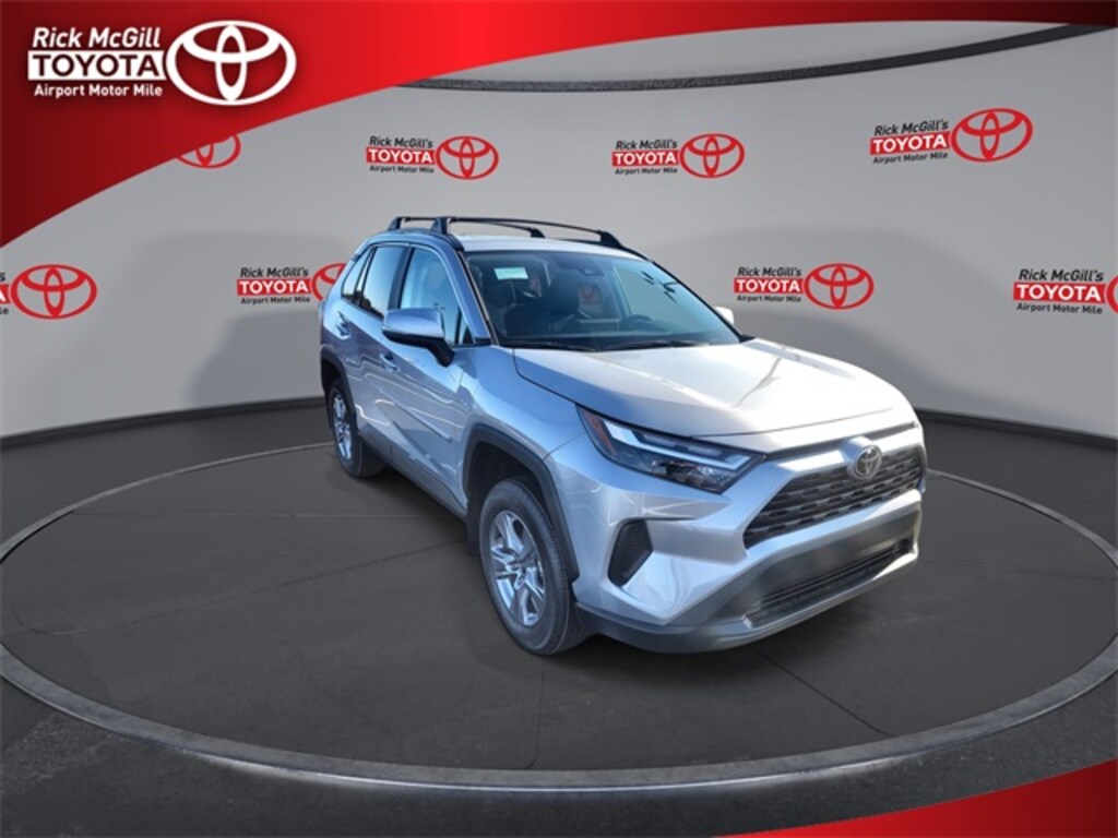 New 2025 Toyota RAV4 XLE SUV