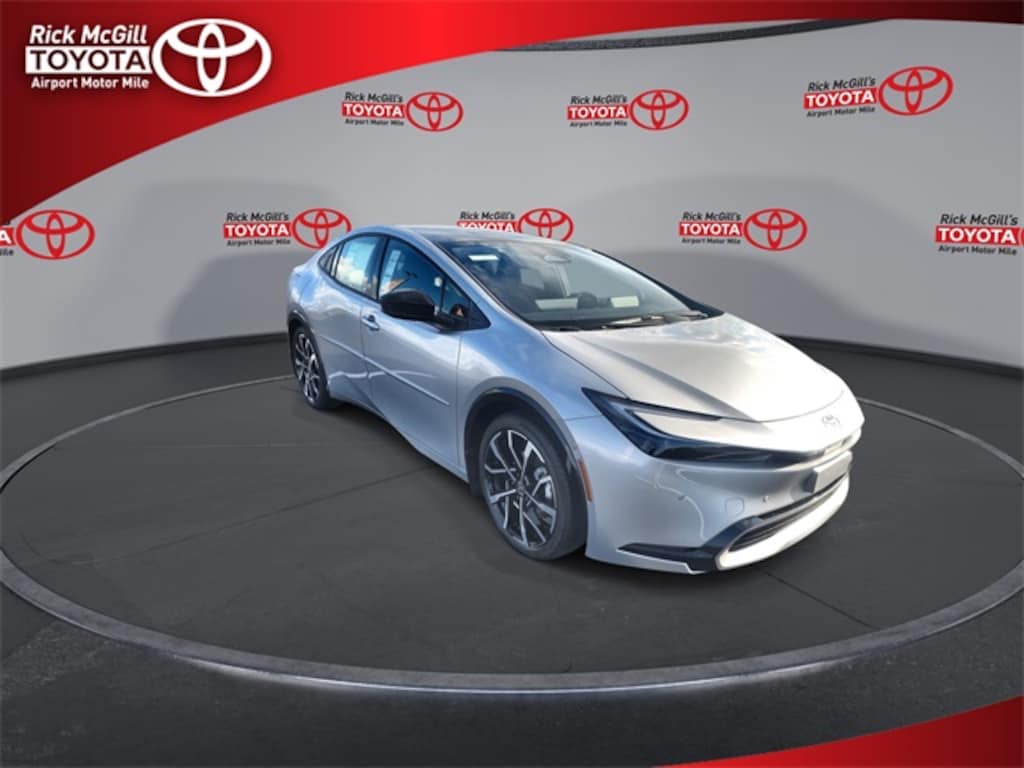 New 2026 Toyota Prius Plug-in Hybrid XSE Premium Hatchback