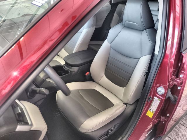 2023 Toyota RAV4 XLE Premium - Photo 11