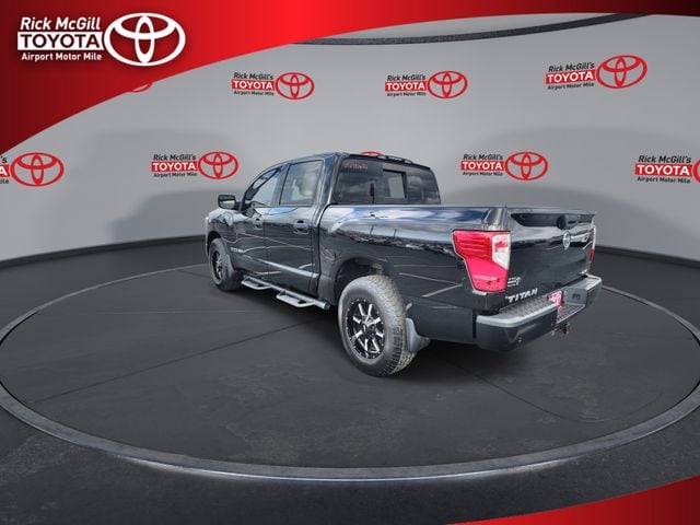 2020 Nissan Titan S - Photo 6