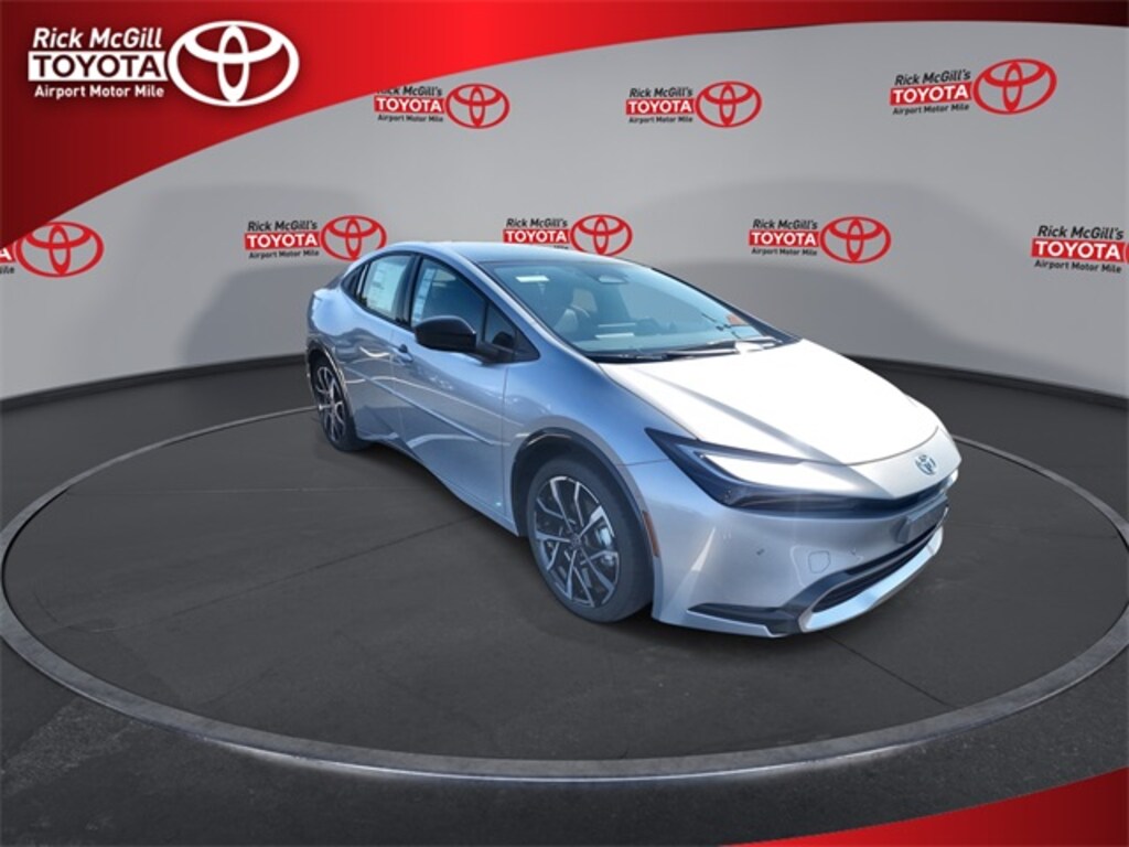 New 2026 Toyota Prius Plug-in Hybrid XSE Premium Hatchback