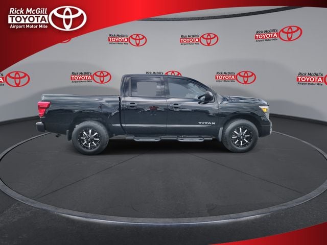 2020 Nissan Titan S - Photo 9