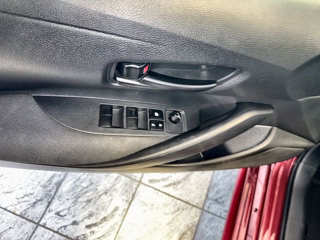 2023 Toyota Corolla LE - Photo 13