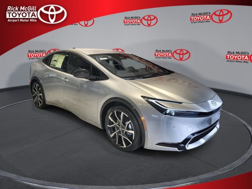 New 2026 Toyota Prius Plug-in Hybrid XSE Hatchback