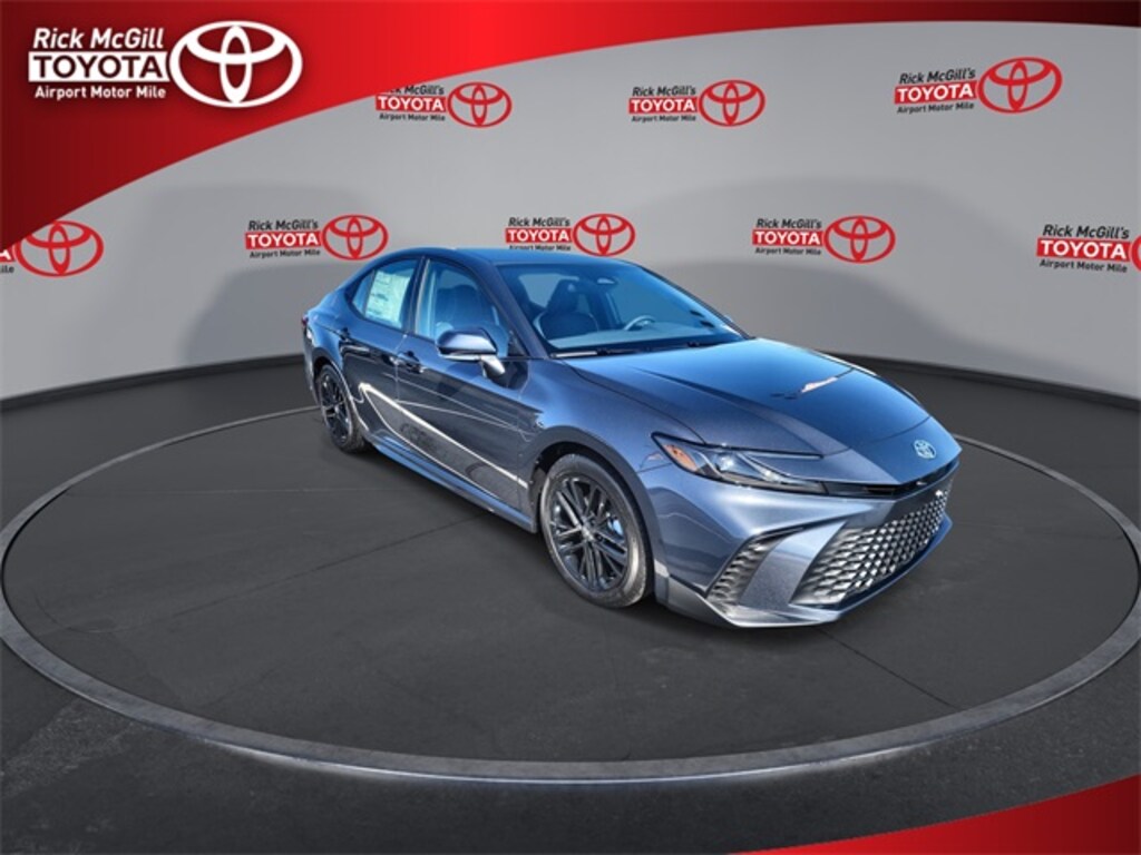 New 2026 Toyota Camry SE Sedan