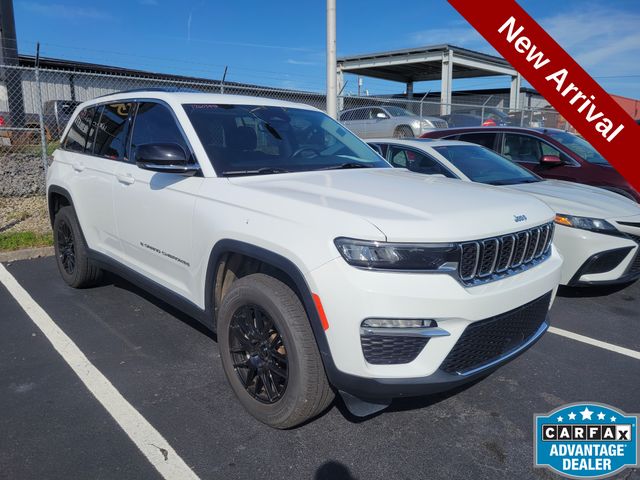 2022 Jeep Grand Cherokee Limited 4x4's photo