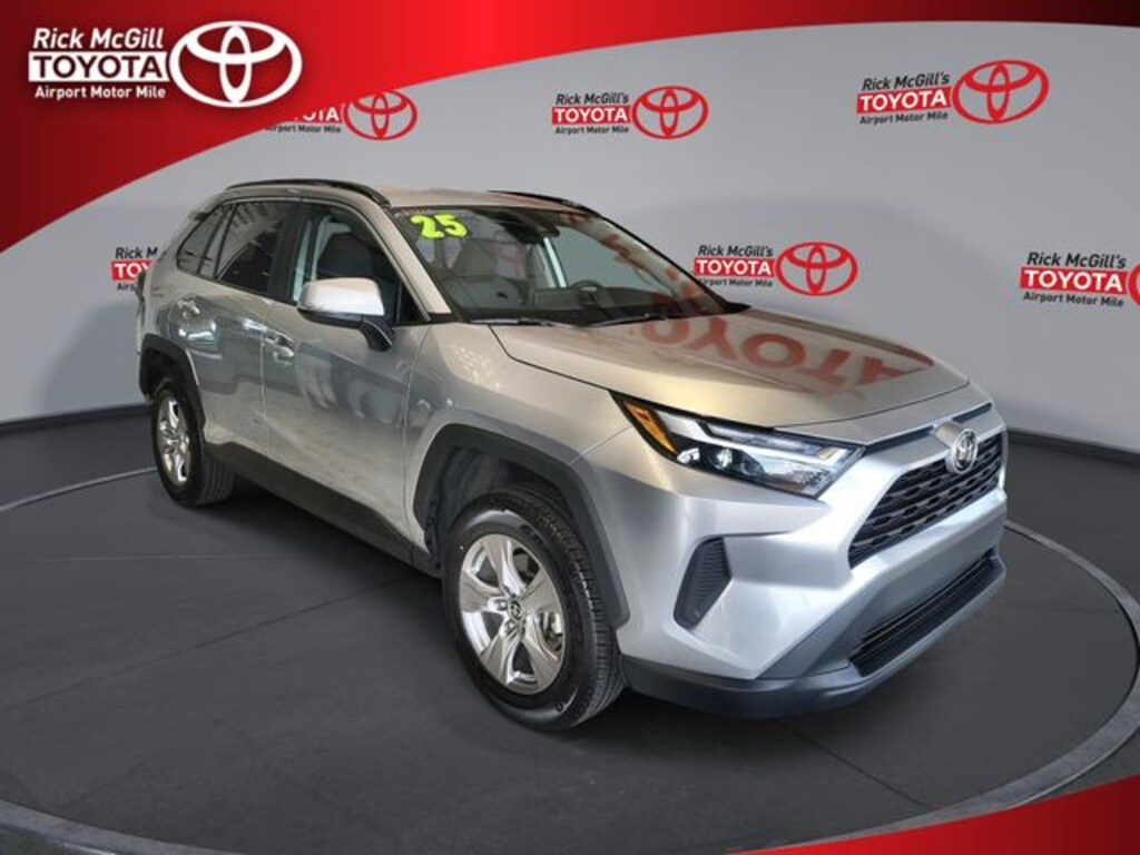 Used 2025 Toyota RAV4 XLE SUV