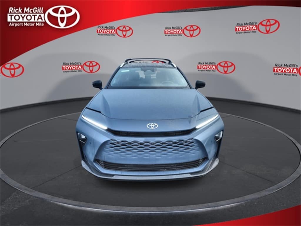 New 2025 Toyota Crown Signia Limited SUV