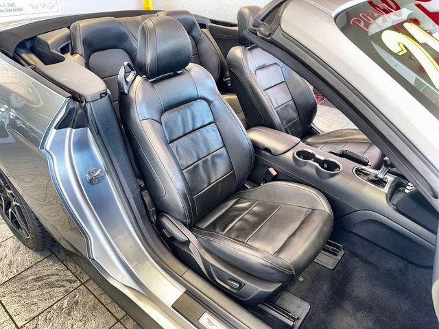 2021 Ford Mustang EcoBoost Premium - Photo 24