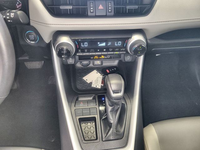 2023 Toyota RAV4 XLE Premium - Photo 19