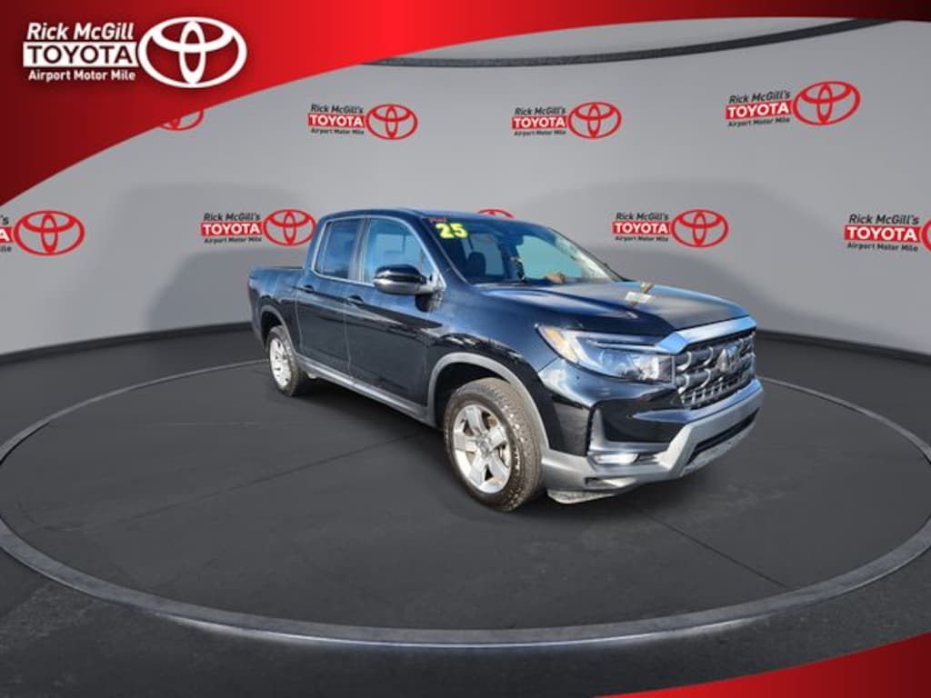 Used 2025 Honda Ridgeline RTL Truck Crew Cab