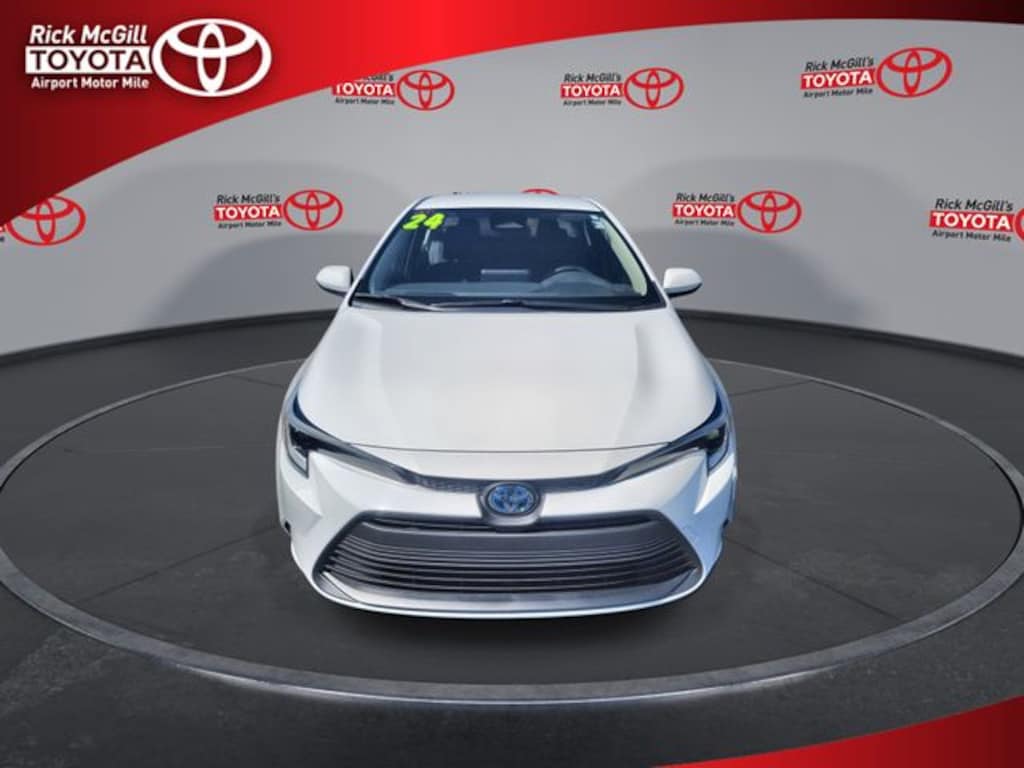 Used 2024 Toyota Corolla Hybrid LE Sedan