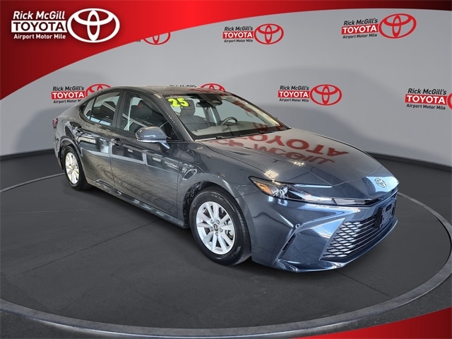 2025 Toyota Camry Sedan 