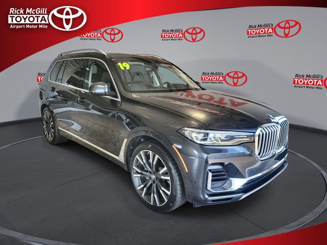 2019 BMW X7 xDrive40i's photo