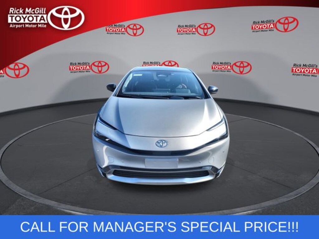 New 2026 Toyota Prius Plug-in Hybrid XSE Premium Hatchback