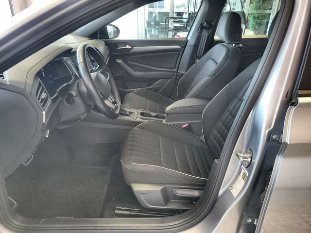 2024 Volkswagen Jetta Sport - Photo 12