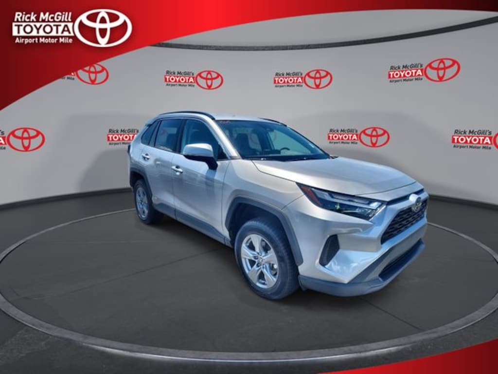 Used 2025 Toyota RAV4 Hybrid LE SUV