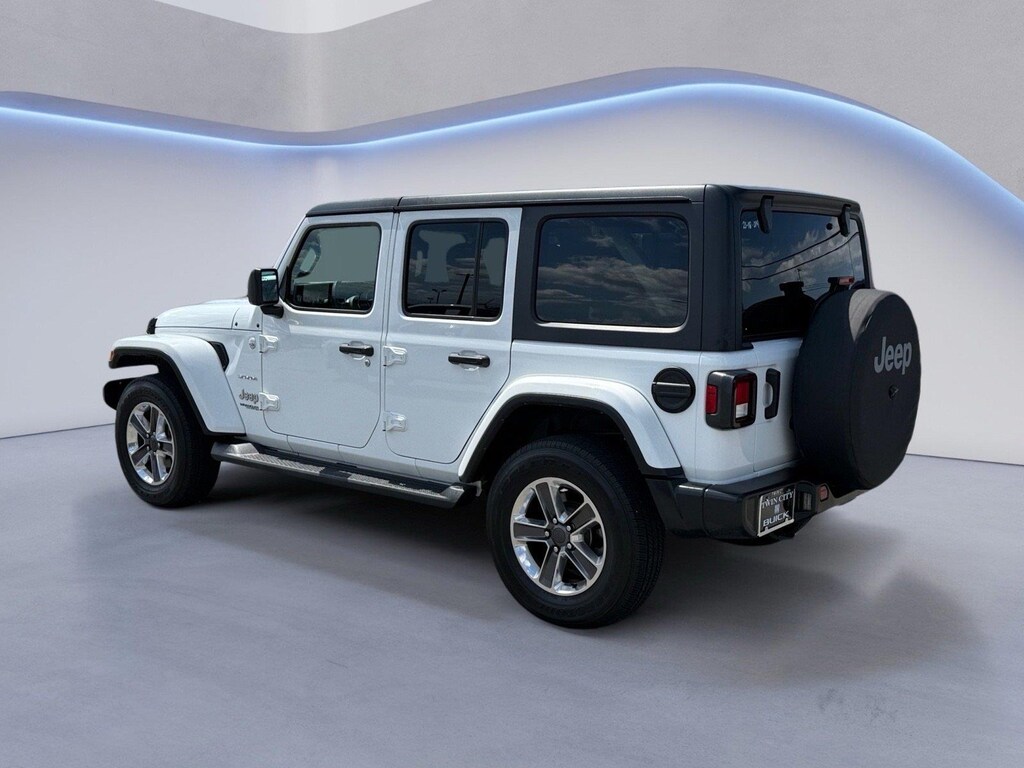 Used 2021 Jeep Wrangler Unlimited Sahara SUV