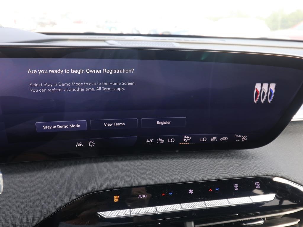 2025 Buick Enclave Sport Touring - Photo 24