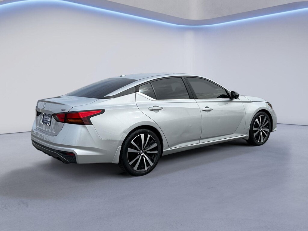 Used 2019 Nissan Altima 2.5 SR Sedan