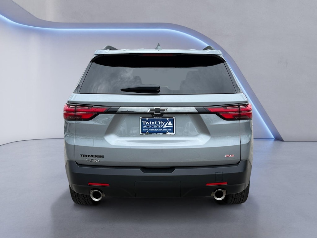 Used 2023 Chevrolet Traverse RS SUV