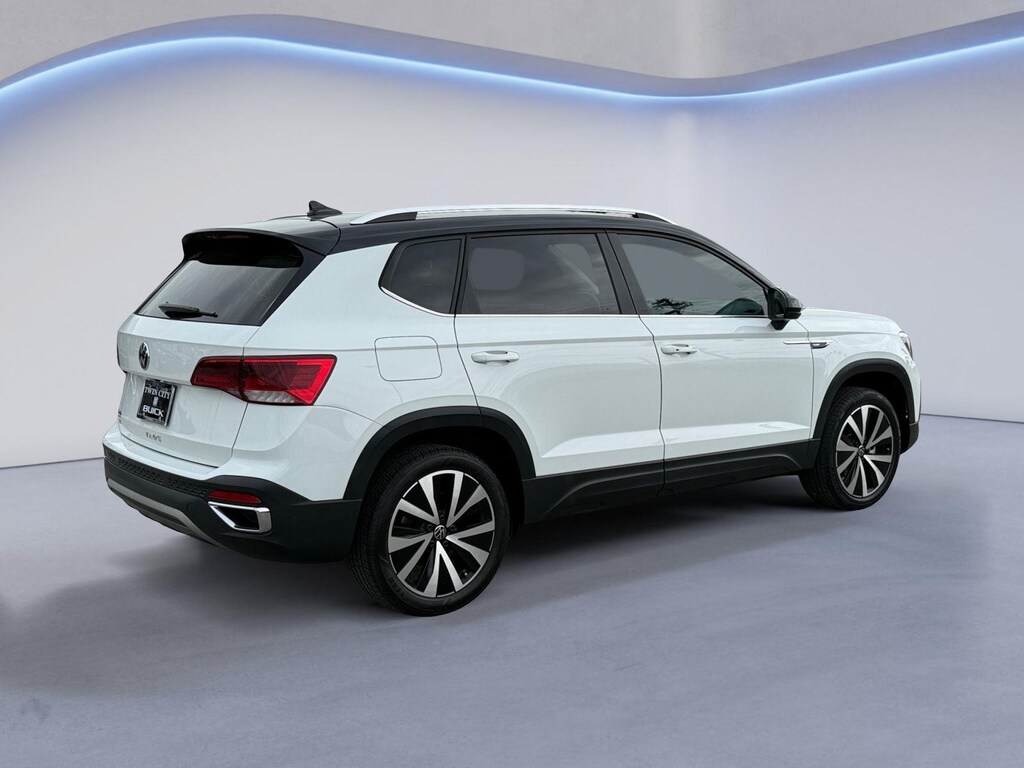 Used 2023 Volkswagen Taos SE SUV
