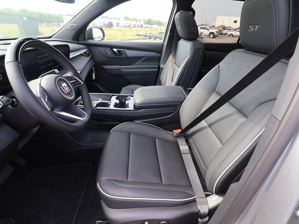 2025 Buick Enclave Sport Touring - Photo 15