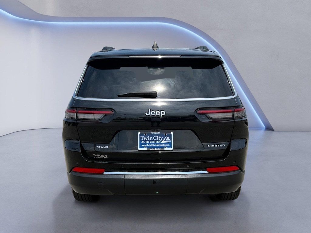 Used 2023 Jeep Grand Cherokee L Limited SUV