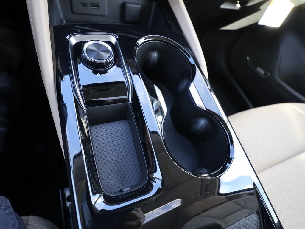 2025 Buick Envision Preferred - Photo 22