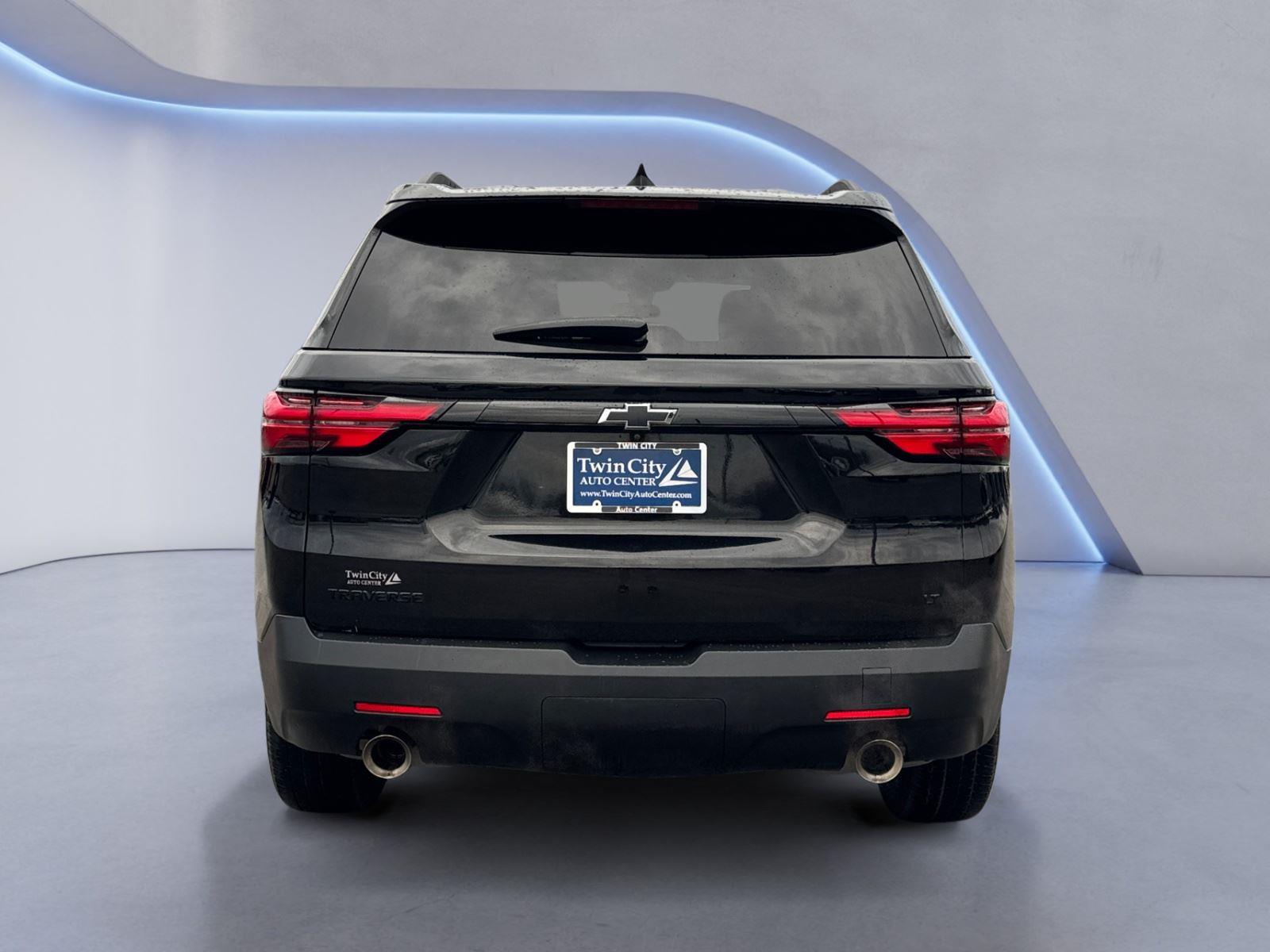 2023 Chevrolet Traverse Cloth photo 3