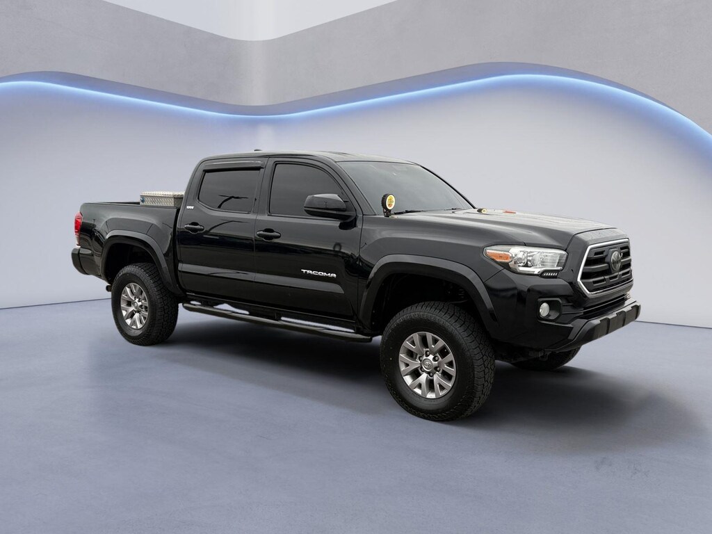 Used 2018 Toyota Tacoma SR5 V6 Truck