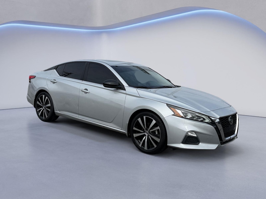 Used 2019 Nissan Altima 2.5 SR Sedan