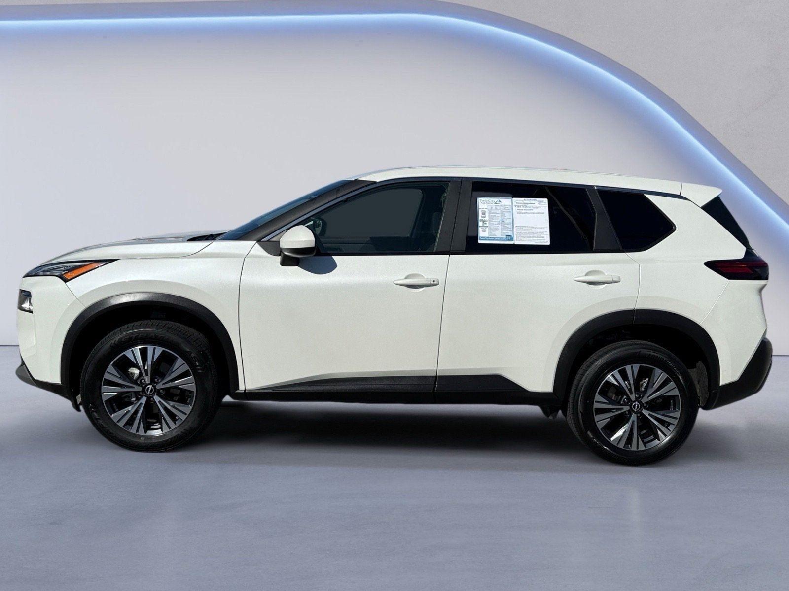 2023 Nissan Rogue SV photo 2