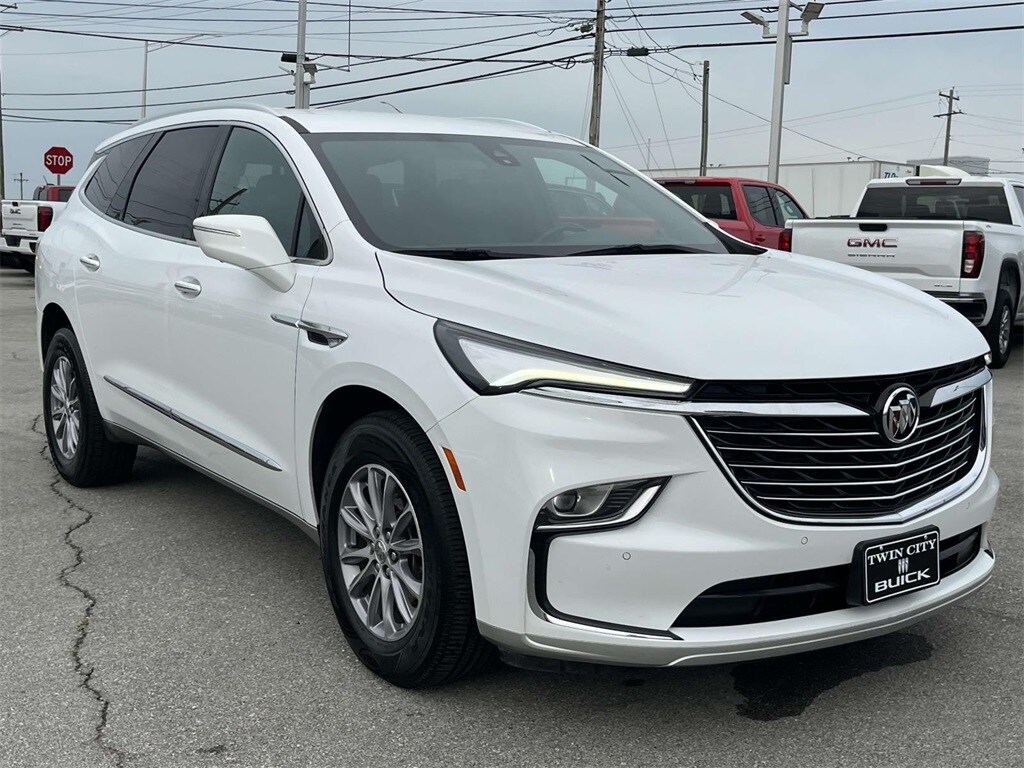 2024 Buick Enclave Premium photo 3