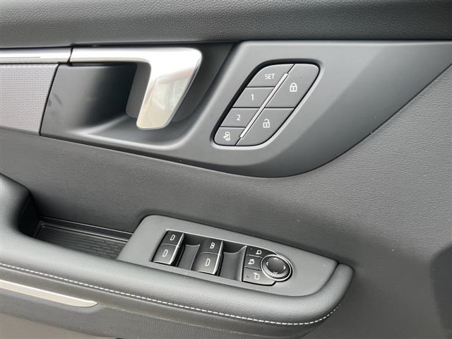 2025 Buick Enclave Sport Touring - Photo 19